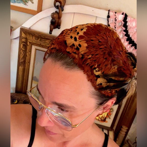 Vintage 1950s Fascinator Hat, Pheasant Feathers, All-Over Feathers, Pin Up - Picture 2 of 9